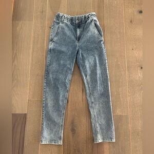 No brand but maybe Zara or lucky brand jeans